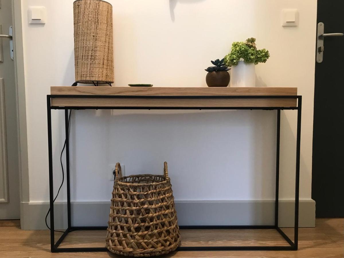 Nimes , Appartement Renove Dans Immeuble Classe. Εξωτερικό φωτογραφία