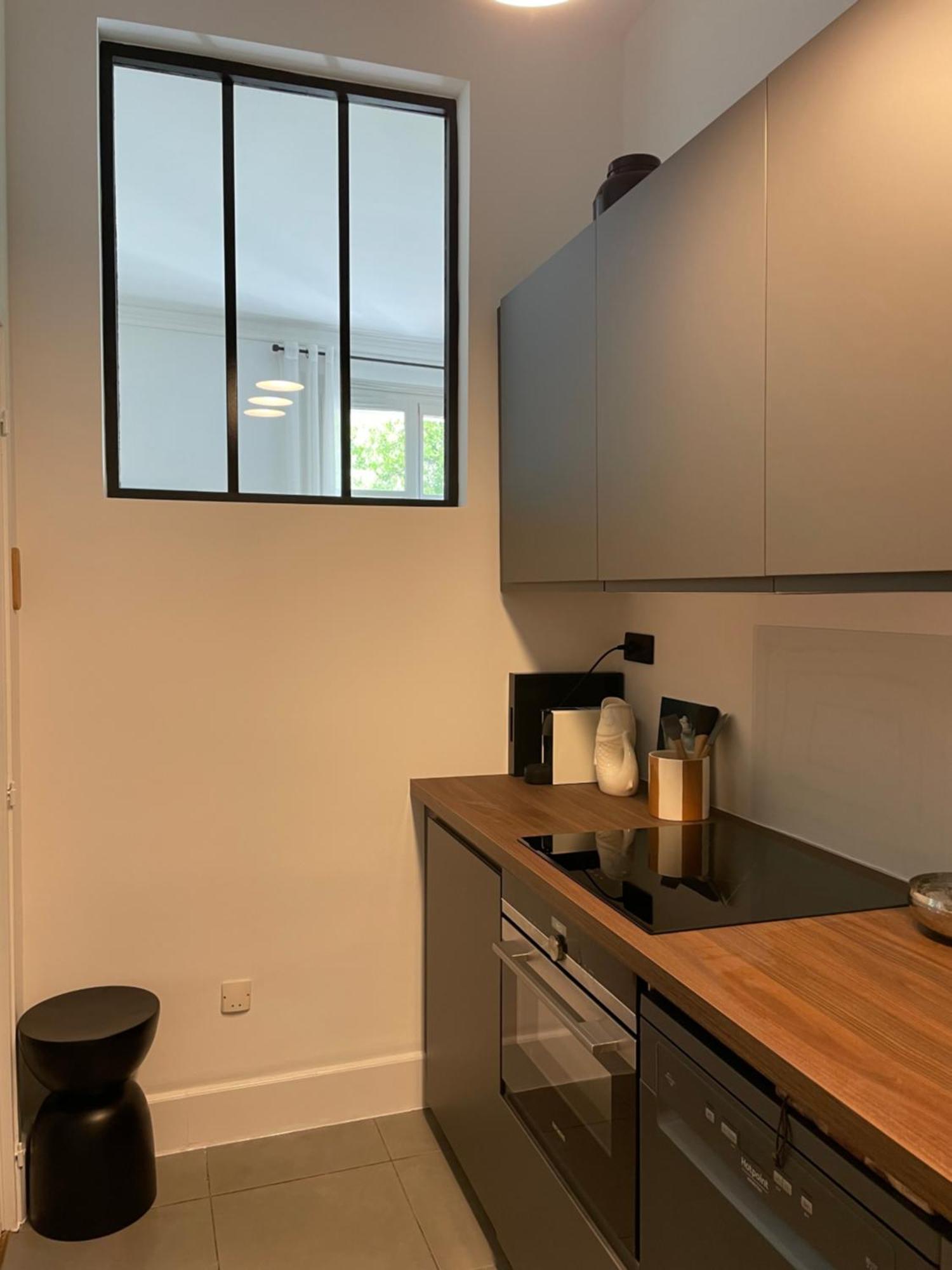 Nimes , Appartement Renove Dans Immeuble Classe. Εξωτερικό φωτογραφία