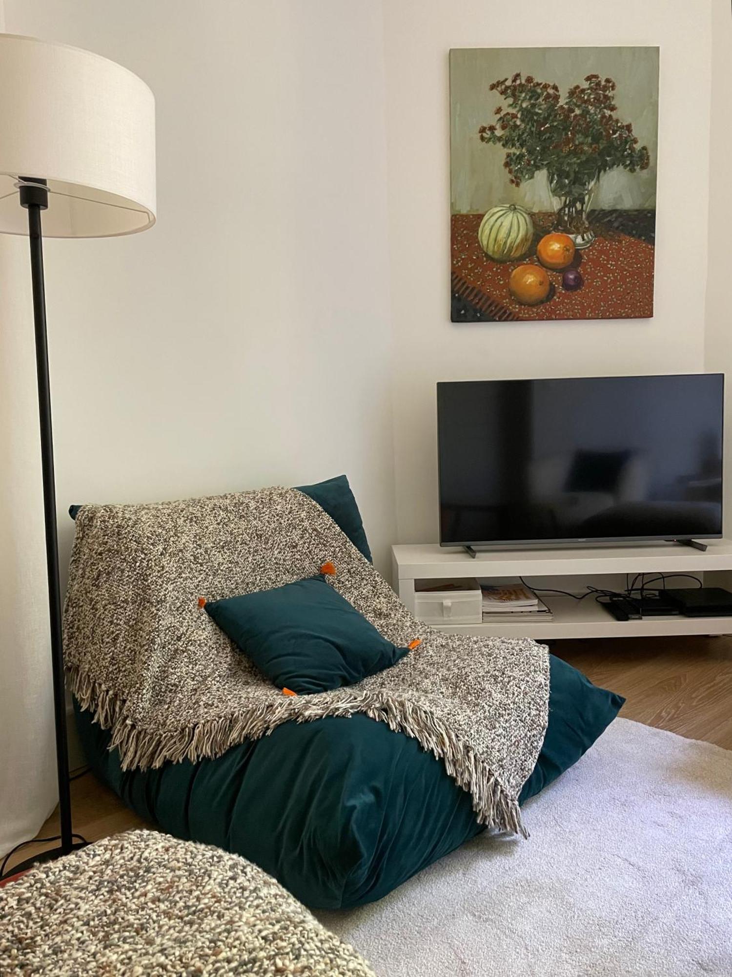 Nimes , Appartement Renove Dans Immeuble Classe. Εξωτερικό φωτογραφία